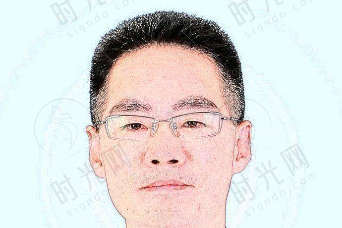 金灵医生擅长项目：眼部整形与私密抗衰双领域精研