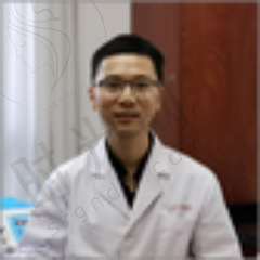 董子翱